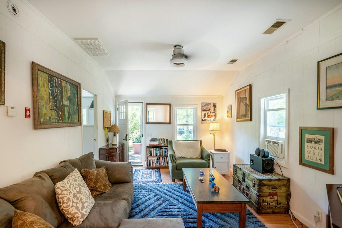 House in Hampton Bays, New York, United States 5 - 18271687