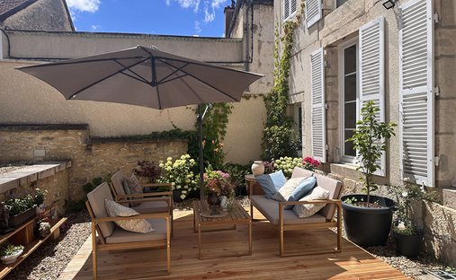 Villa in Nord Est, Chatillon-sur-Seine, France 1