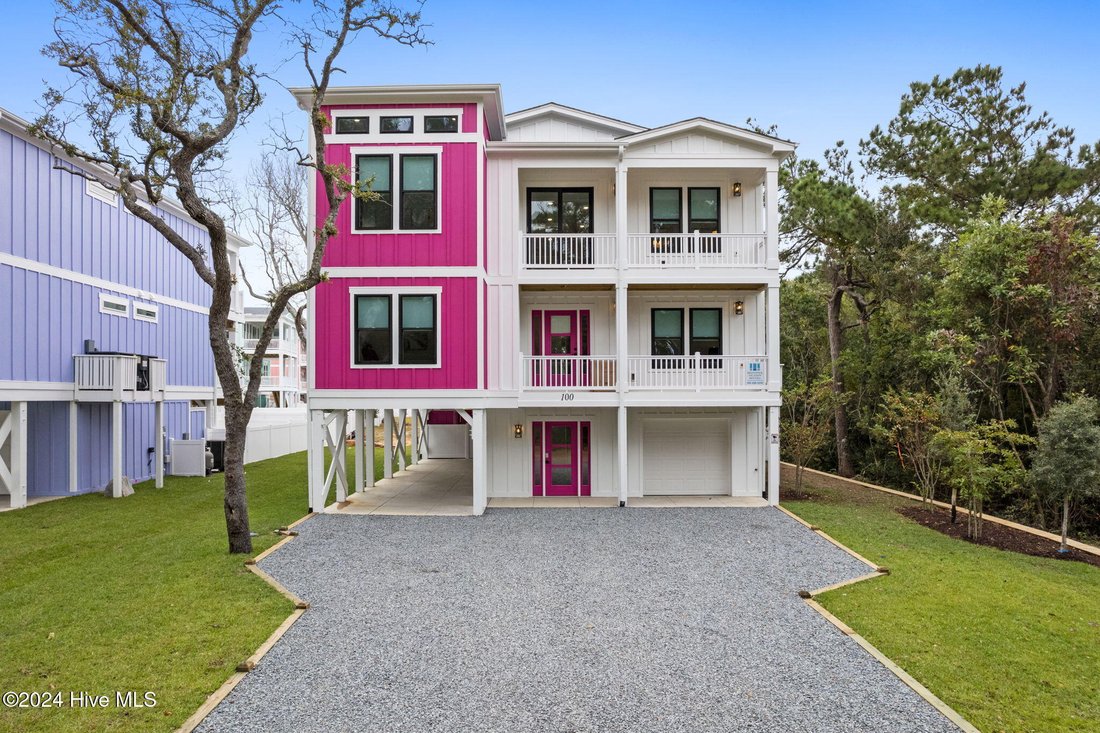 House in Oak Island, North Carolina, United States 2 - 18286108
