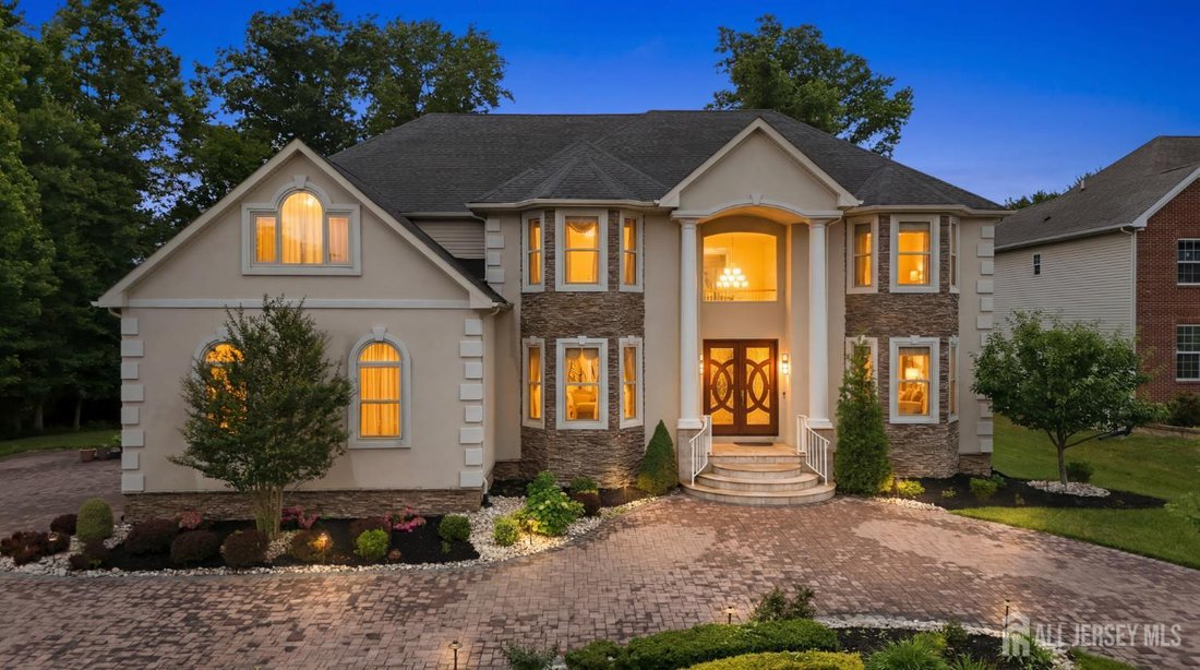 House in East Brunswick, New Jersey, United States 1 - 18289282