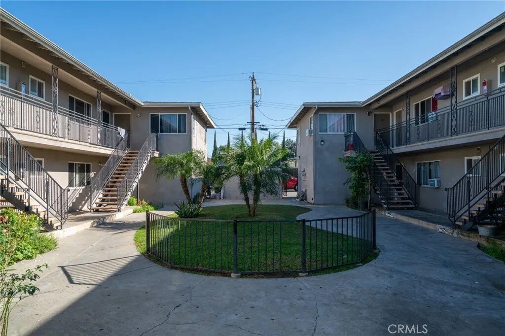 Orange, California, United States 4 - 17400848