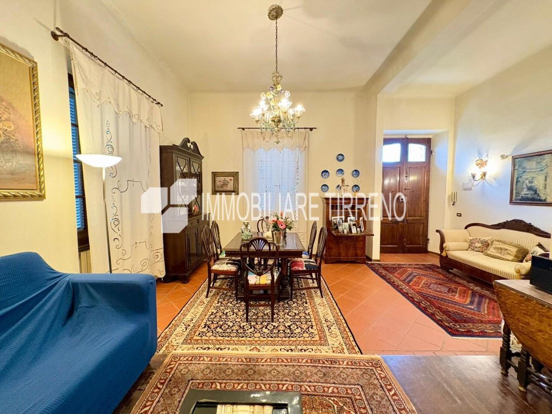 Villa à Centre, Massa, Italie 5 - 18285356