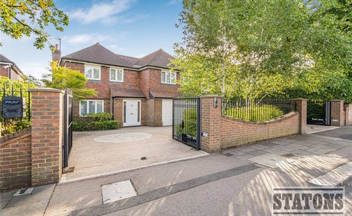 House in Barnet, England 1
