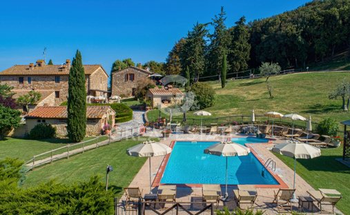 Anwesen in Gambassi Terme, Toskana, Italien 1