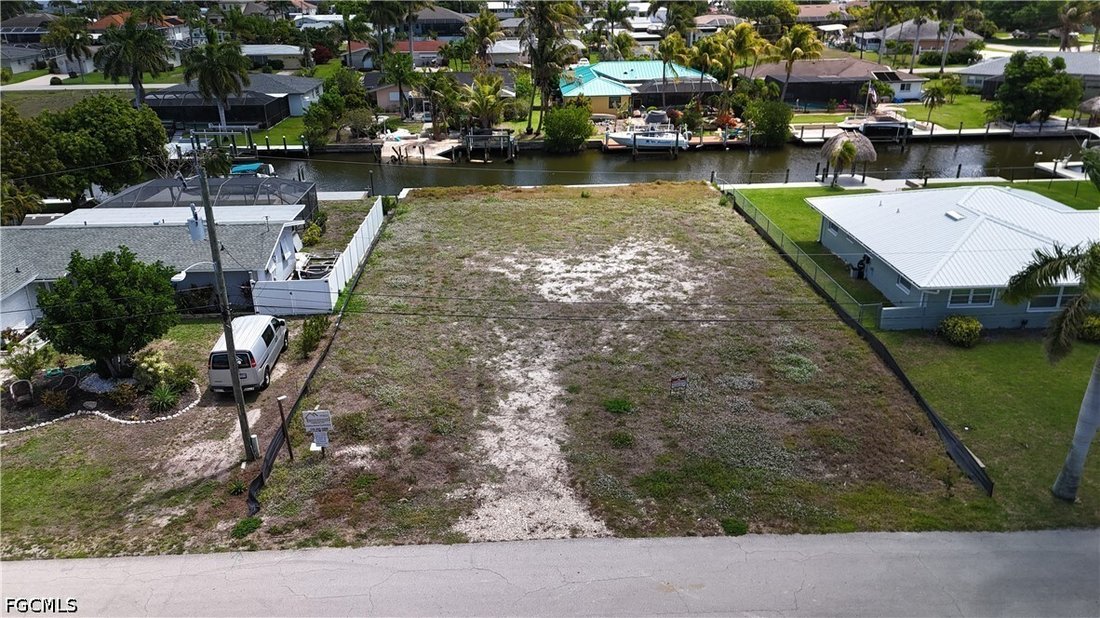 House in Cape Coral, Florida, United States 4 - 18293337