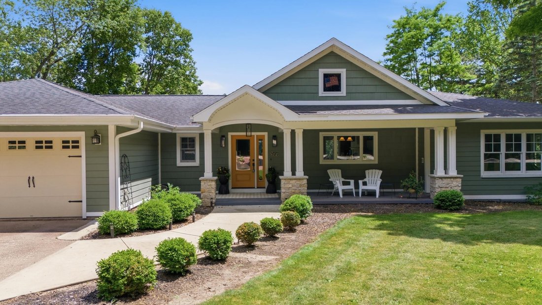House in Black River Falls, Wisconsin, United States 5 - 18284551