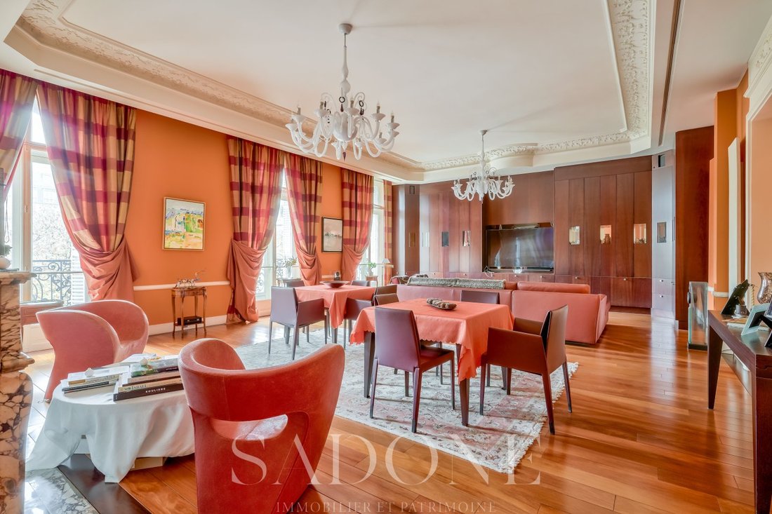 Apartment in Pereire-Malesherbes, Paris 17e Arrondissement, Paris 4 - 18291353