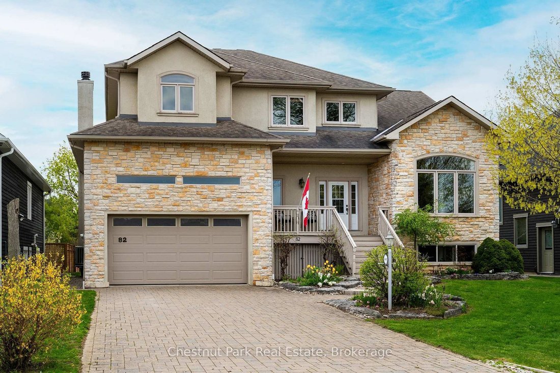 House in Collingwood, Ontario, Canada 1 - 17983032