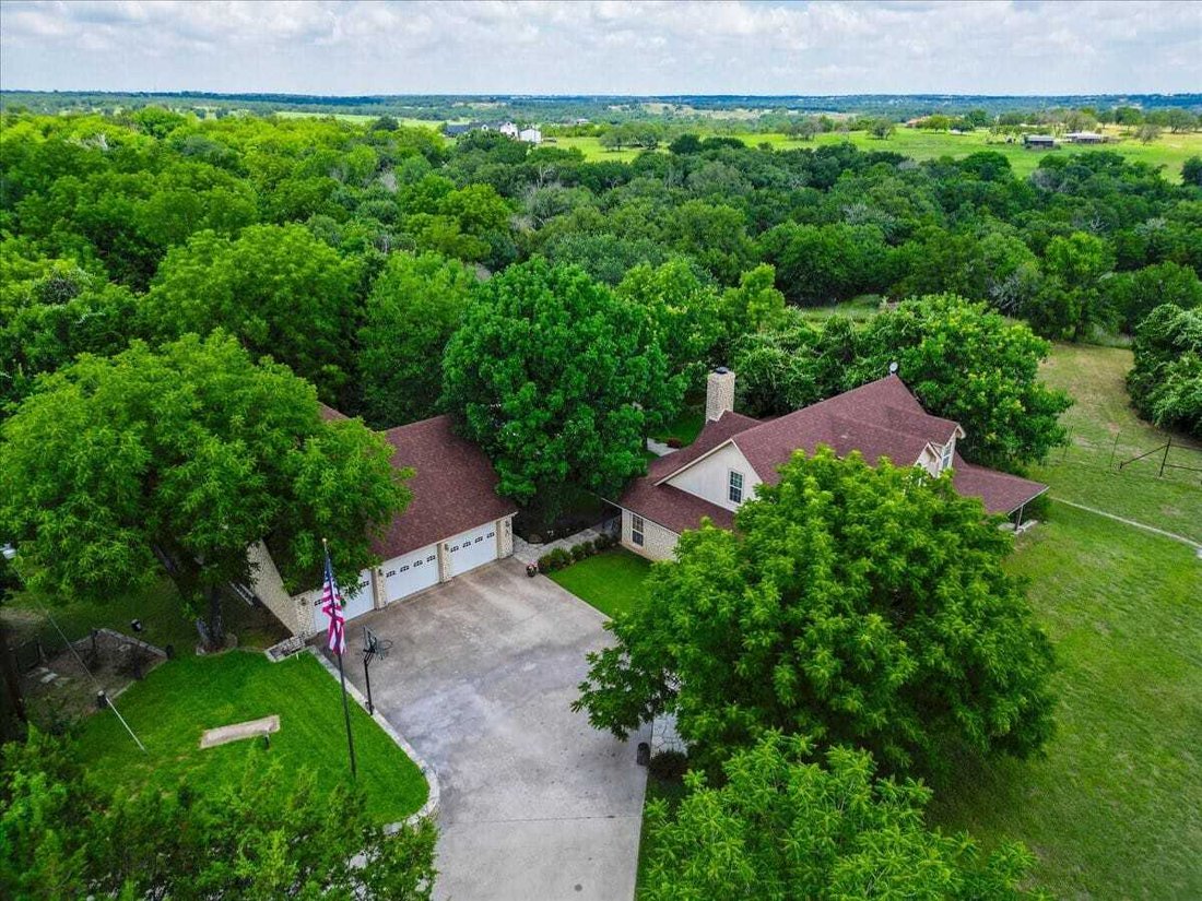 House in Weatherford, Texas, United States 3 - 18287742