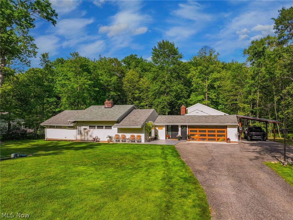 House in Shaker Heights, Ohio, United States 1 - 18292021