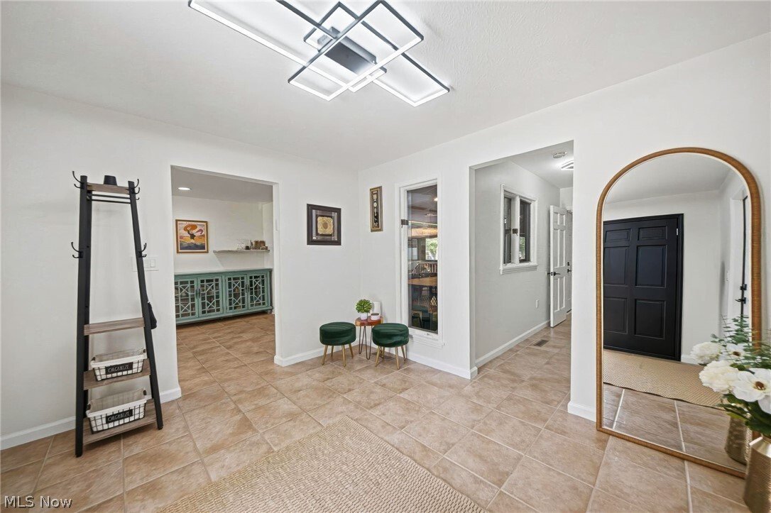House in Shaker Heights, Ohio, United States 2 - 18292021
