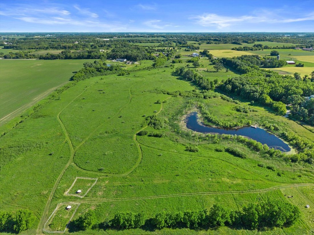 House in Spring Prairie, Wisconsin, United States 5 - 18284435