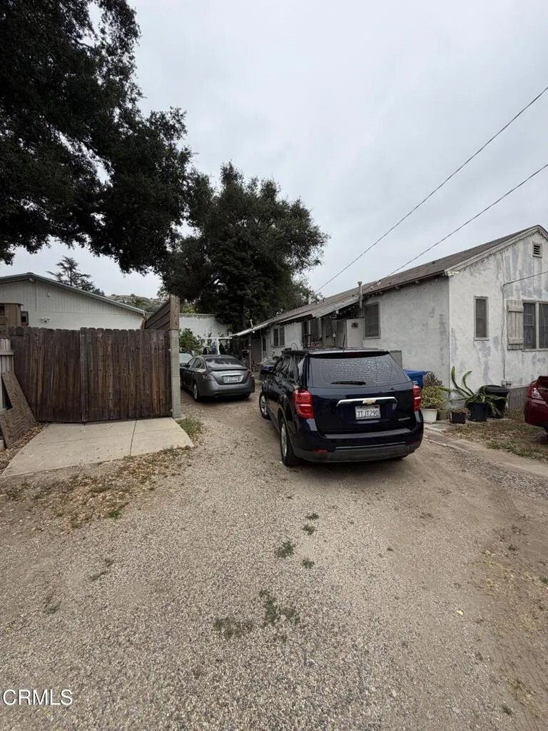 Santa Paula, California, United States 4 - 18288989