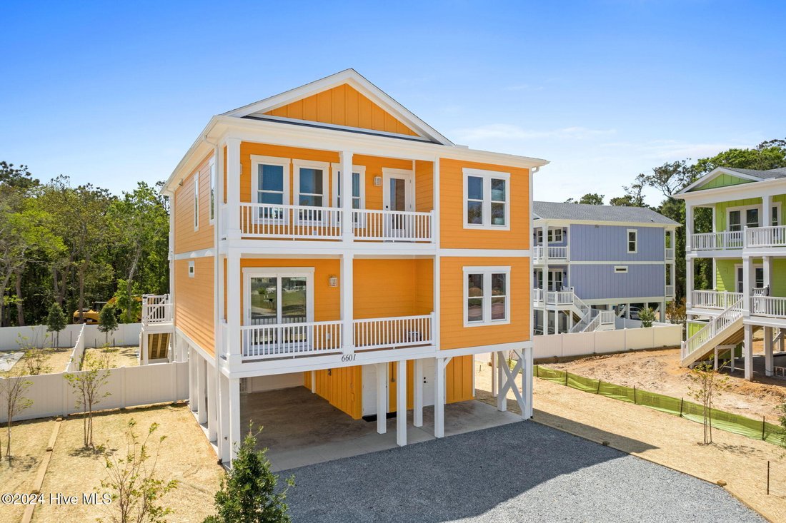 House in Oak Island, North Carolina, United States 1 - 18286131