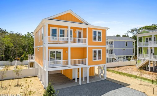 House in Oak Island, North Carolina, United States 1