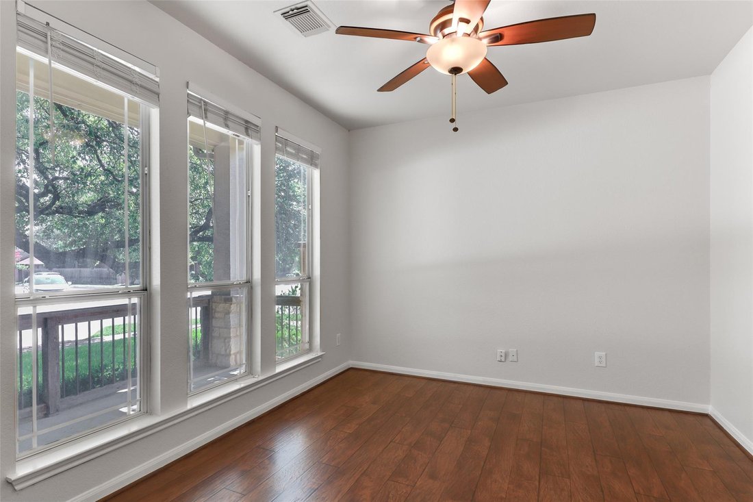 House in Cedar Park, Texas, United States 5 - 18284783