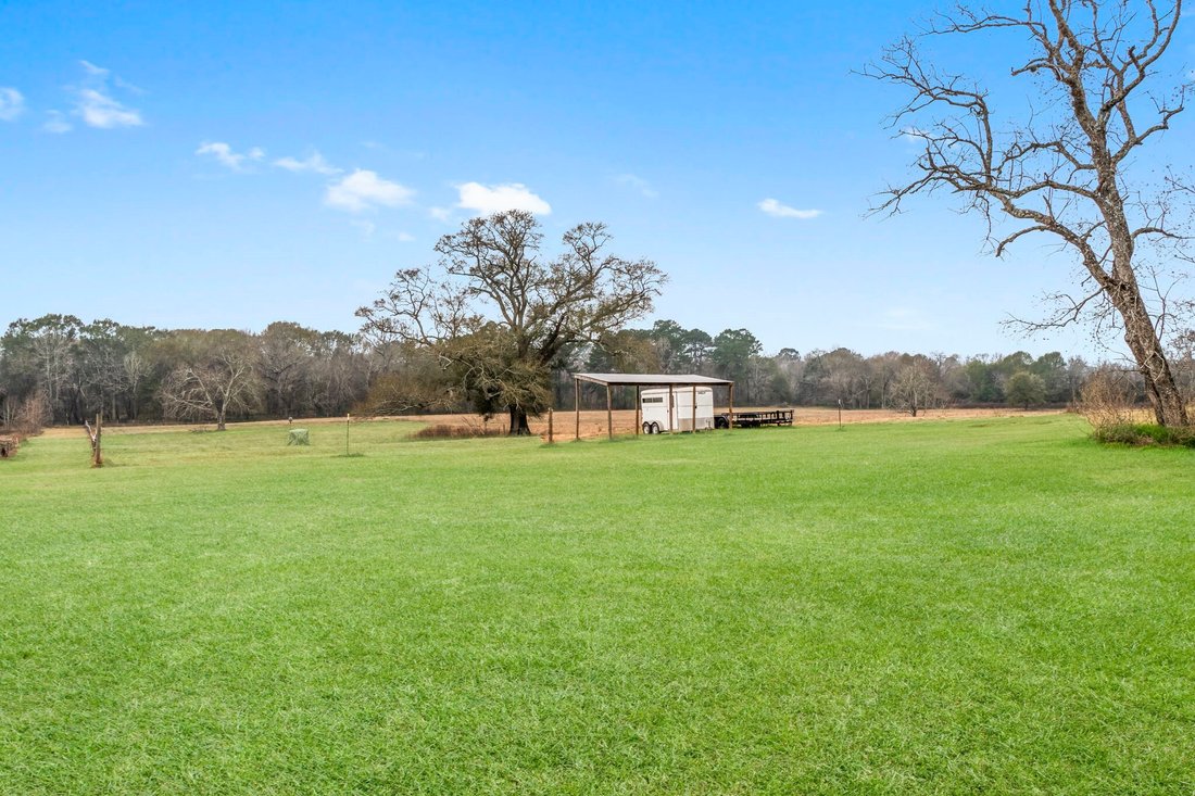 Land in Conroe, Texas, United States 5 - 18285897