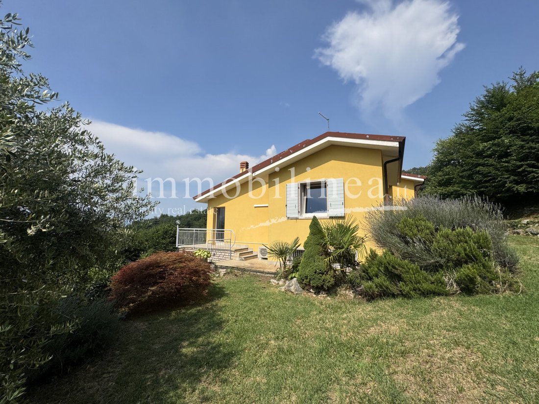 Villa in San Zeno di Montagna, Veneto, Italy 5 - 18293618