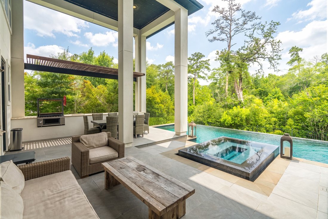 House in The Woodlands, Texas, United States 2 - 18285952