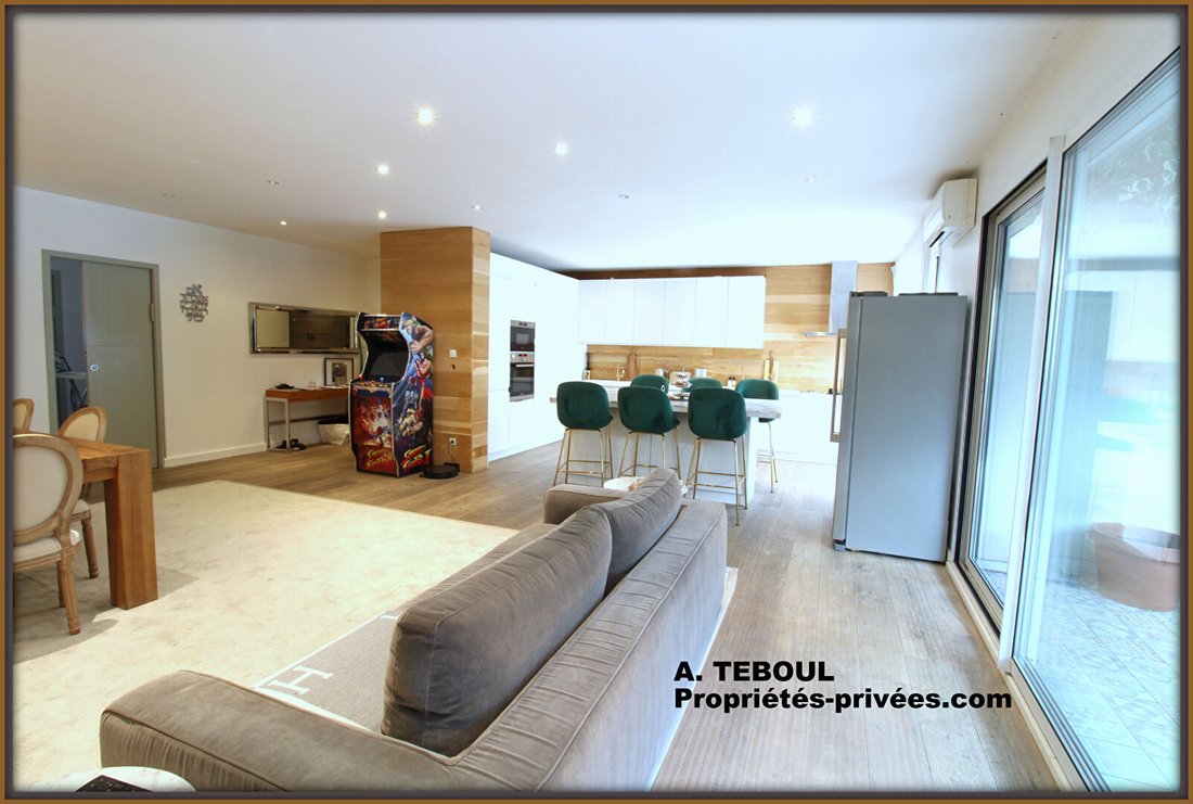 Villa à Les Poulettes, Villeurbanne, France 5 - 18286967