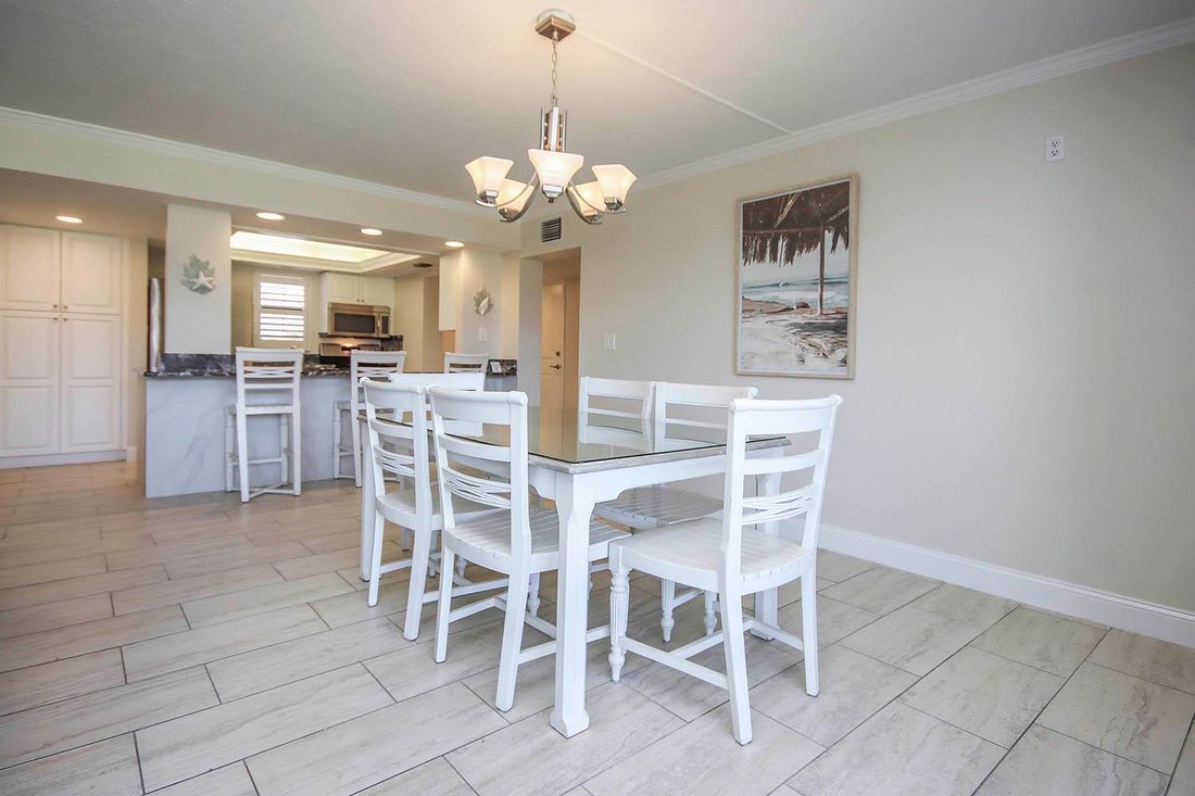 Condo in Sanibel, Florida, United States 4 - 18293262