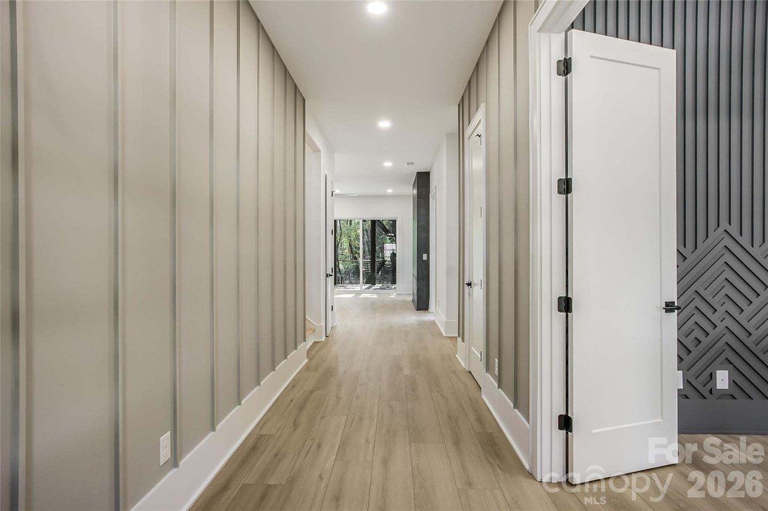 House in Matthews, North Carolina, United States 2 - 18290213