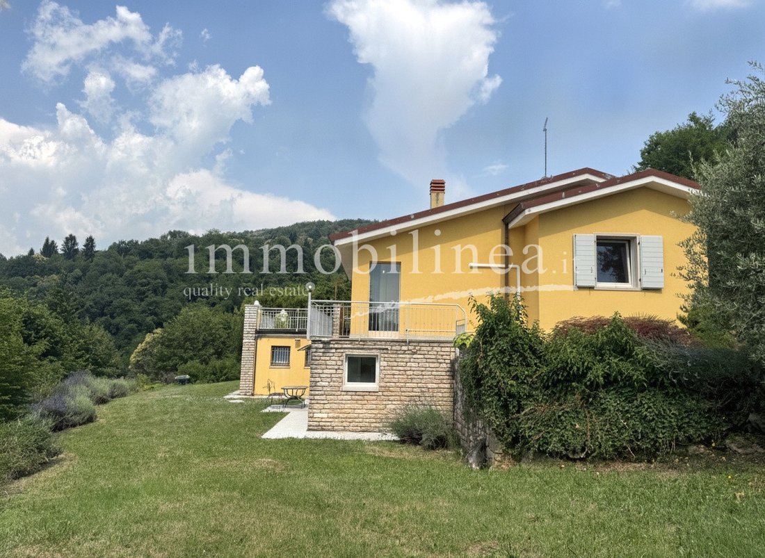 Villa in San Zeno di Montagna, Veneto, Italy 3 - 18293618