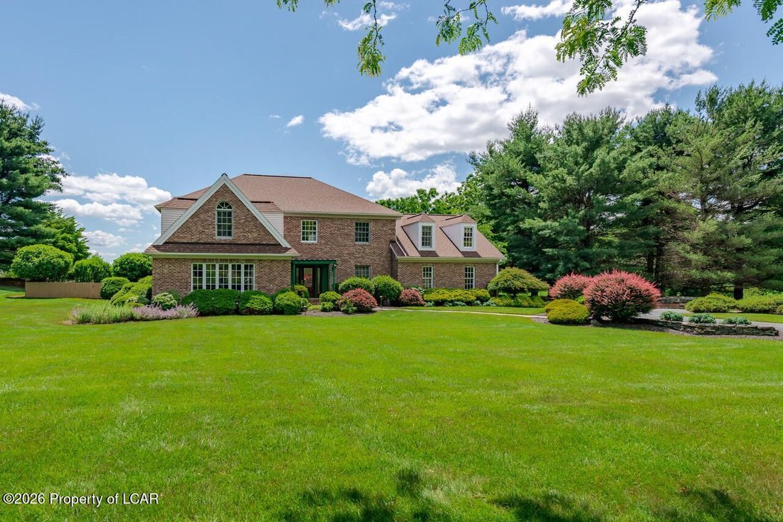House in Shavertown, Pennsylvania, United States 1 - 18292983