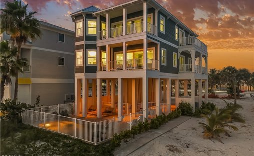 Maison à Fort Myers Beach, Floride, États-Unis 1