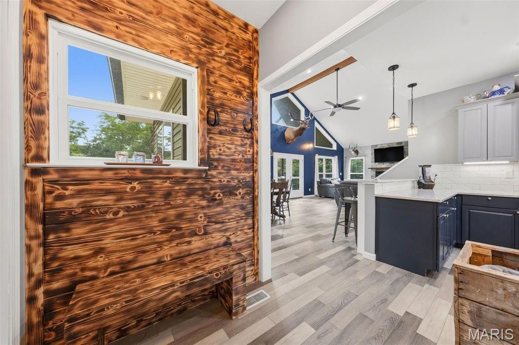 House in Troy, Missouri, United States 5 - 18293735
