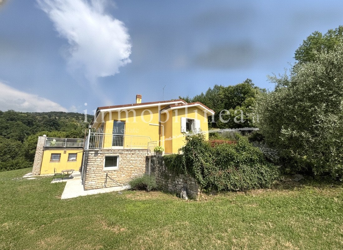 Villa in San Zeno di Montagna, Veneto, Italy 4 - 18293618