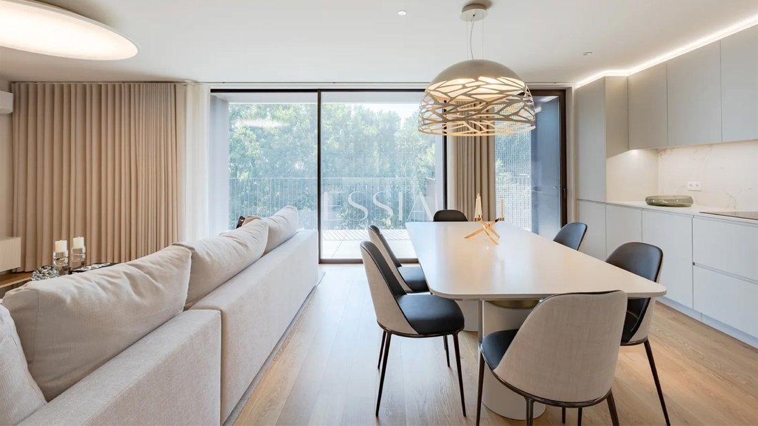 Apartment in Santa Marinha e Sao Pedro da Afurada, Porto District, Portugal 5 - 18286746