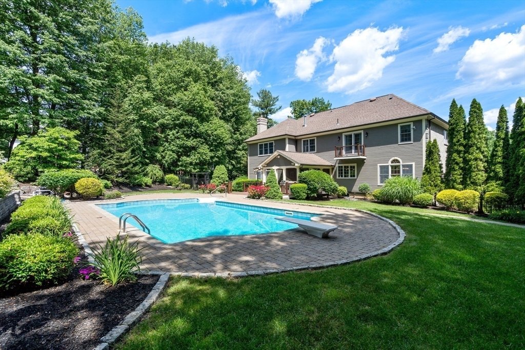 House in Holden, Massachusetts, United States 5 - 18221517