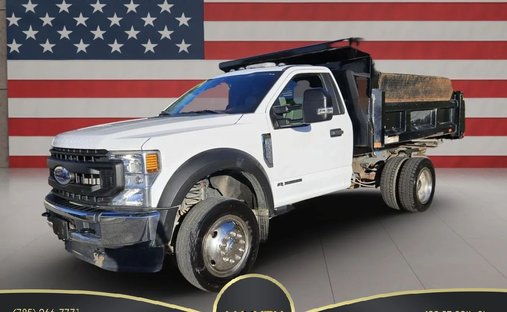 2020 Ford F550 Super Duty Regular Cab &amp; Chassis XL Cab &amp; Chassis 2D in Topeka, KS, United States 1