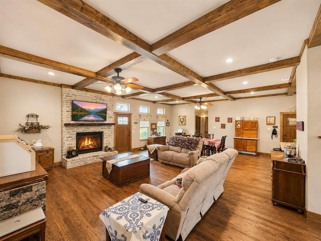 House in Tom Bean, Texas, United States 5 - 18165065