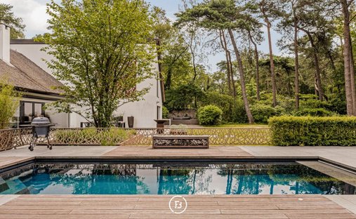 Villa in Kapellen, Flanders, Belgium 1