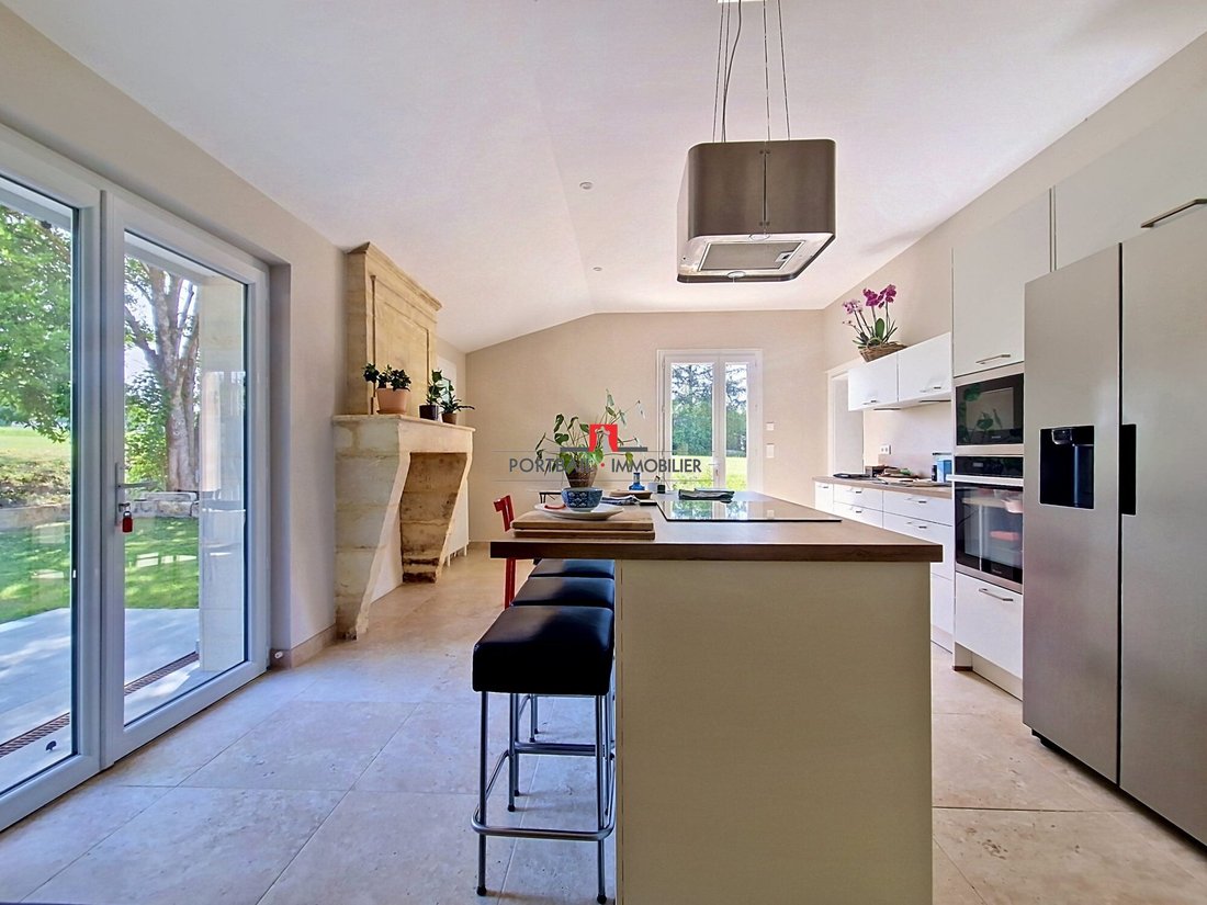 House in Bayon-sur-Gironde, Nouvelle-Aquitaine, France 5 - 18287906