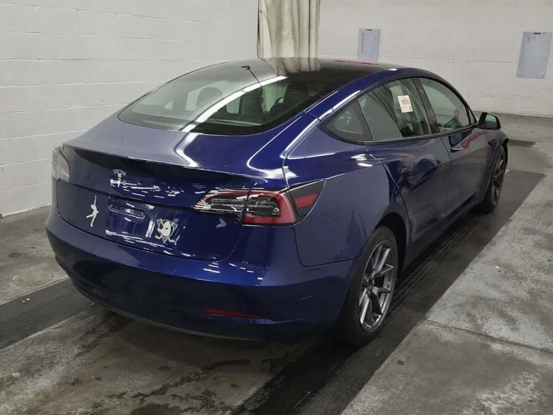 Sedan in Newport Beach, CA, United States 4 - 18291079