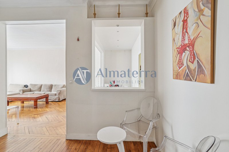 Apartment in Montorgueil-Saint Denis, Paris 2e Arrondissement, Paris 5 - 18284941