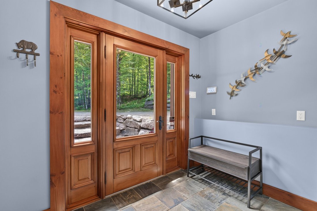 House in Mont-Tremblant, Quebec, Canada 5 - 18292469