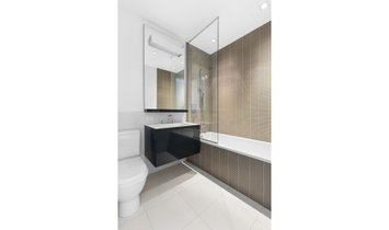 Condo in New York, New York, United States 2
