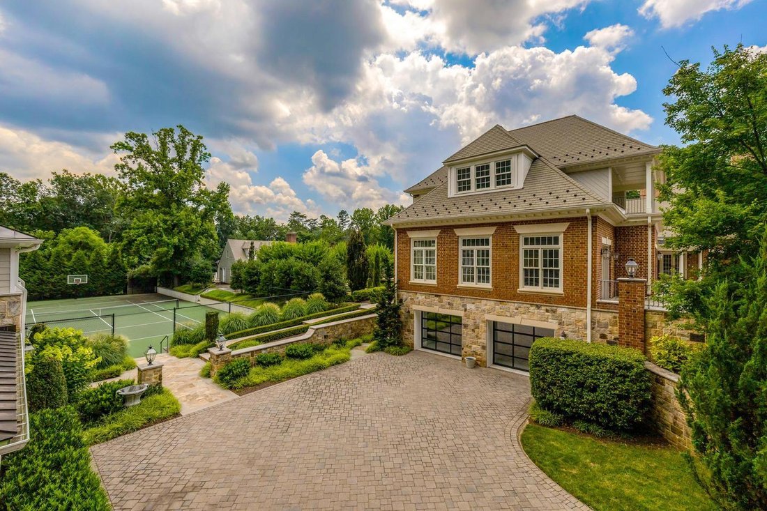 House in Oakton, Virginia, United States 5 - 16120832