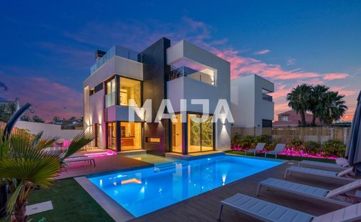 Haus in Torrevieja, Land Valencia, Spanien 1