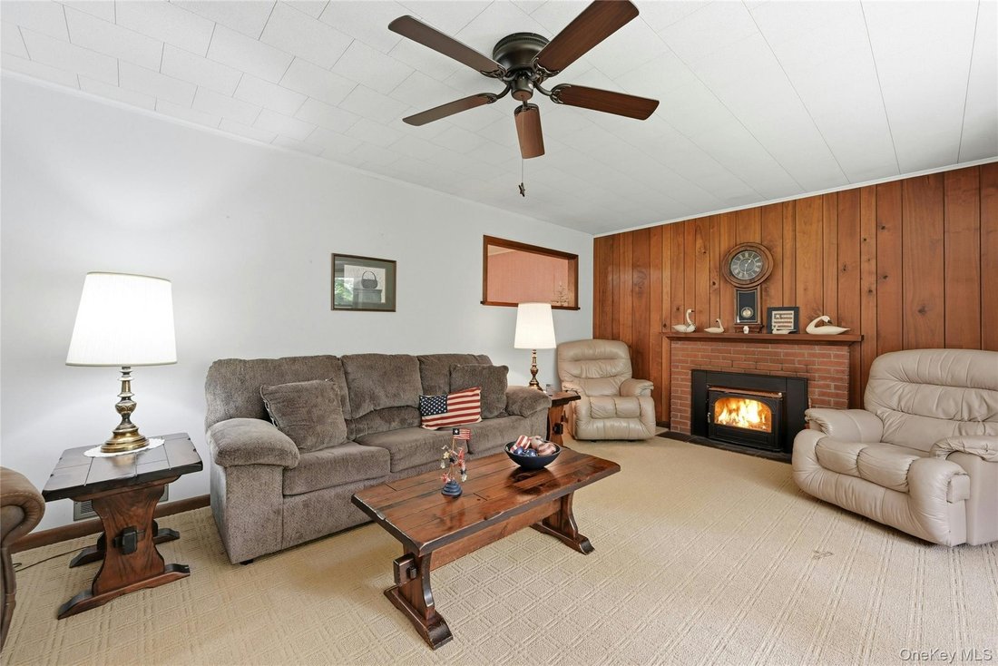 House in Southold, New York, United States 5 - 18296054