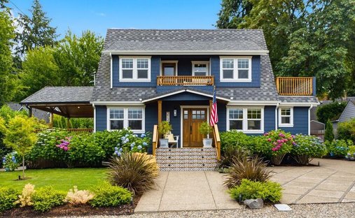 House in Lake Oswego, Oregon, United States 1
