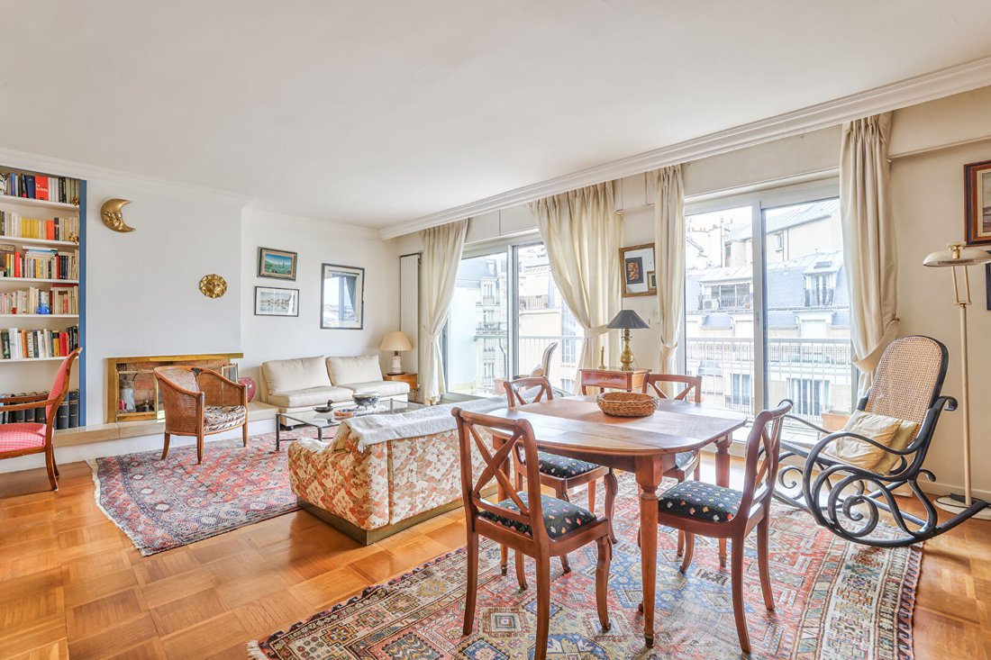 Apartment in Dupleix-Motte Picquet, Paris 15e Arrondissement, Paris 2 - 18295103