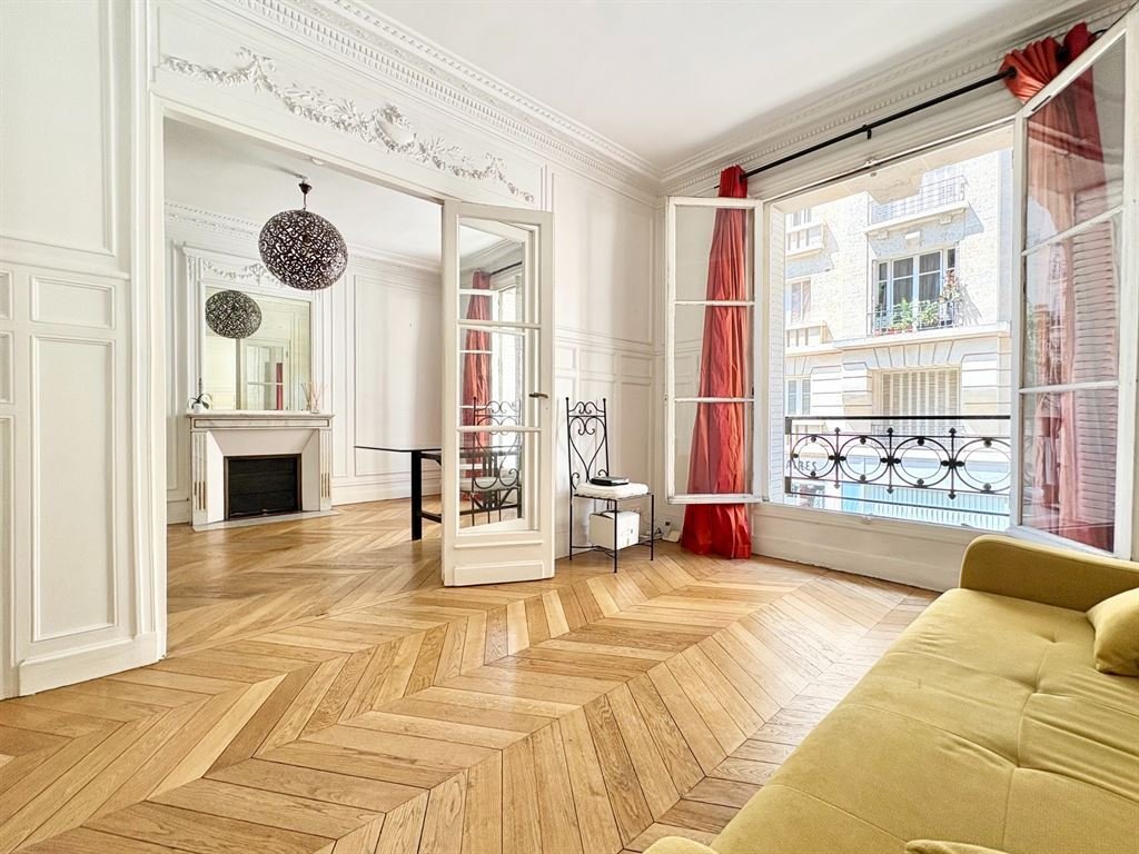 Apartment in Bois de Boulogne, Paris 16e Arrondissement, Paris 2 - 18013445