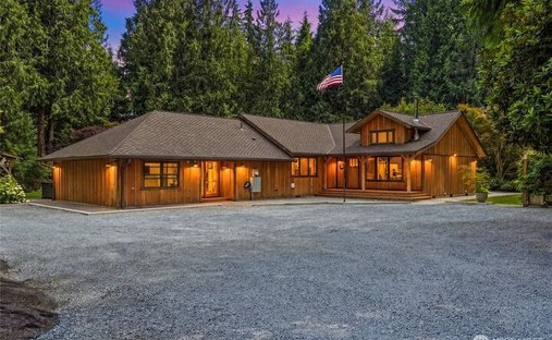 House in Arlington, Washington, United States 1
