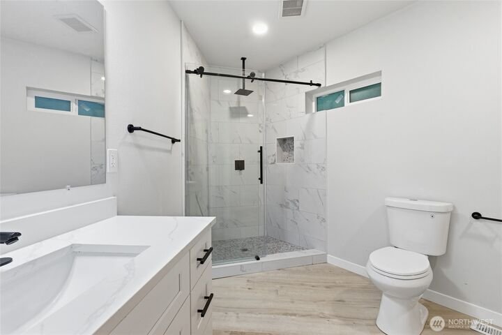 House in Bainbridge Island, Washington, United States 5 - 18296358