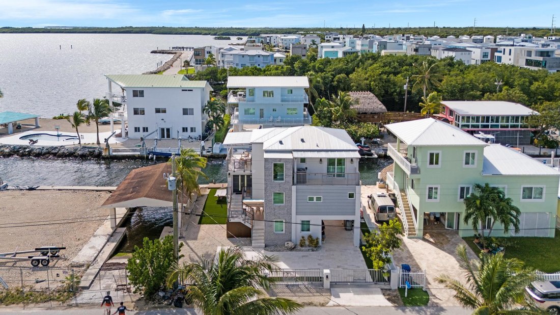 House in Key Colony Beach, Florida, United States 5 - 18295392